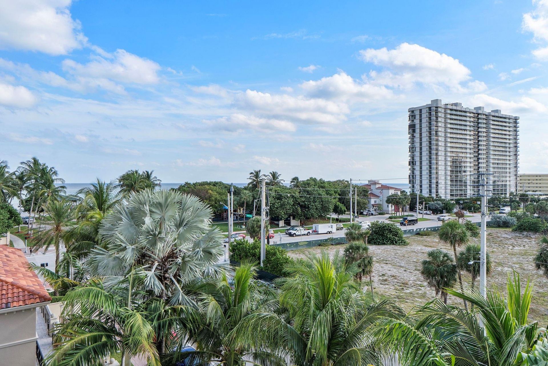 1 N Ocean Boulevard, Unit 402, Boca Raton, FL 33432 Photo