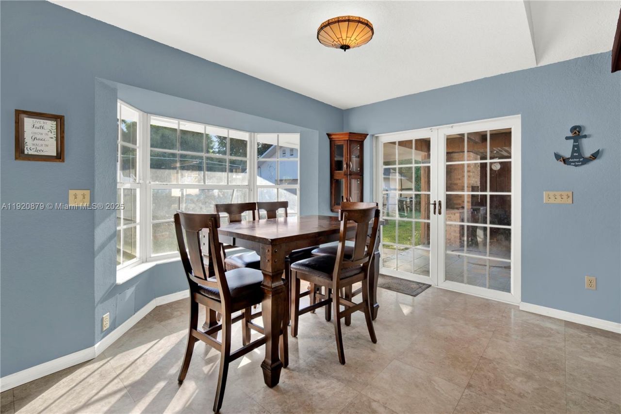 29472 SW 193rd Ct, Homestead, FL 33030 Photo