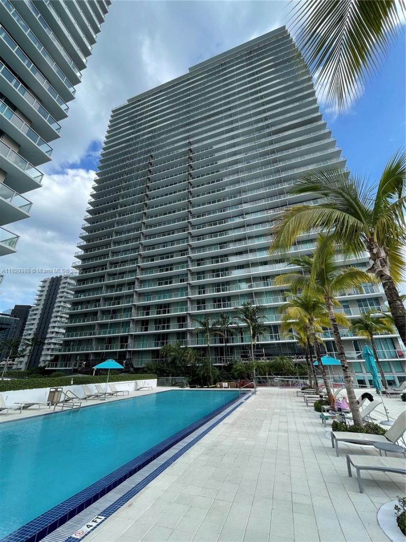 79 SW 12th St, Unit 2407-S, Miami, FL 33130 Photo