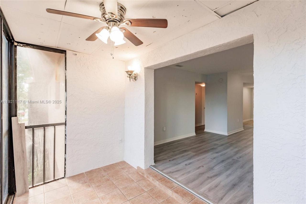 2680 Park Windsor Drive, Unit 510, Fort Myers, FL 33901 Photo