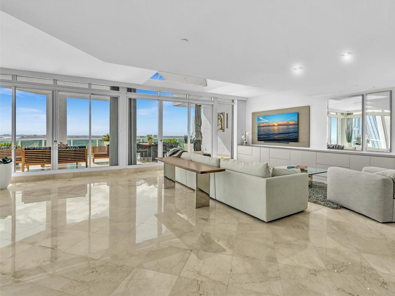 16500 Collins Ave, Unit PH54, Sunny Isles Beach, FL 33160 Photo