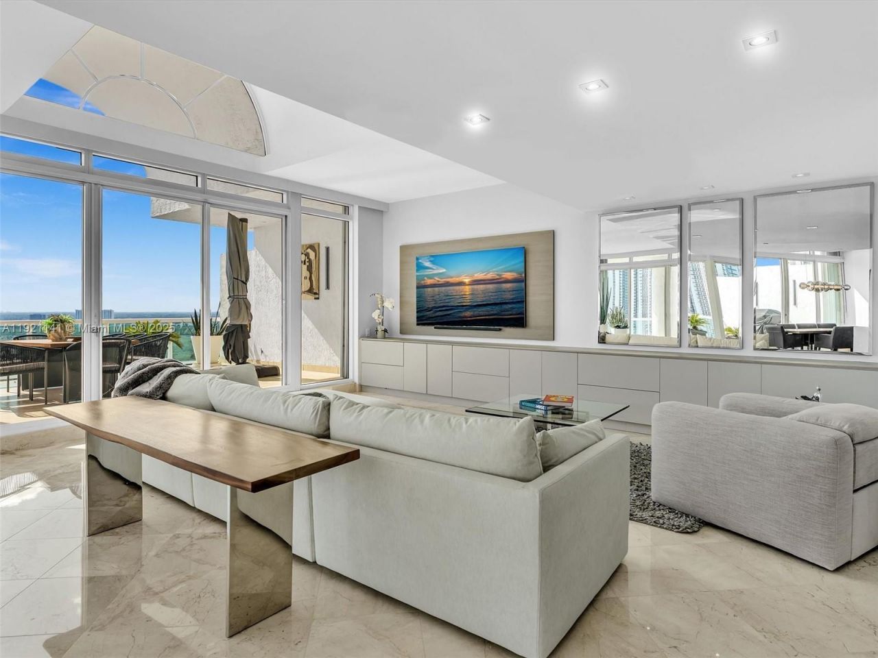 16500 Collins Ave, Unit PH54, Sunny Isles Beach, FL 33160 Photo