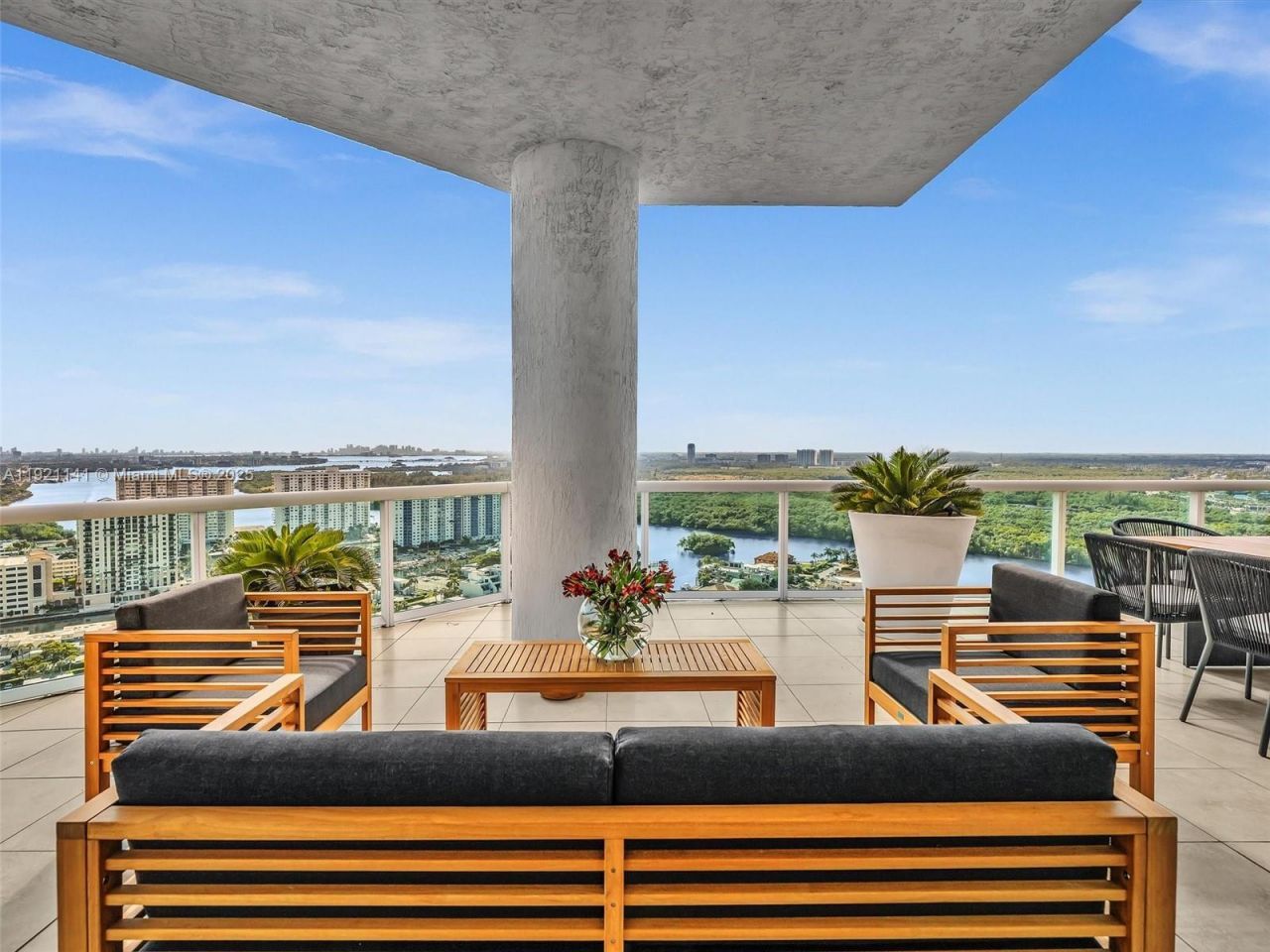 16500 Collins Ave, Unit PH54, Sunny Isles Beach, FL 33160 Photo