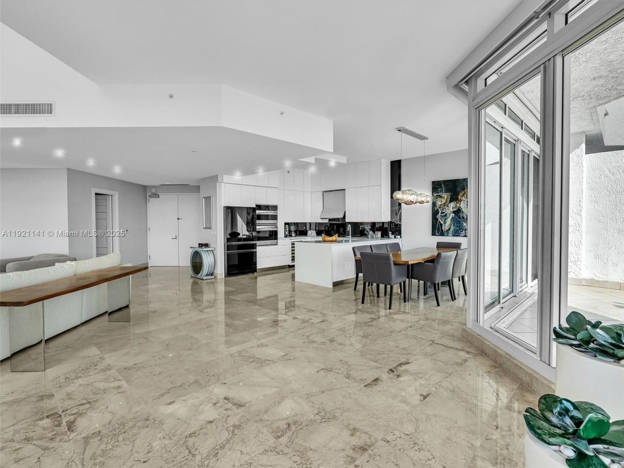 16500 Collins Ave, Unit PH54, Sunny Isles Beach, FL 33160 Photo