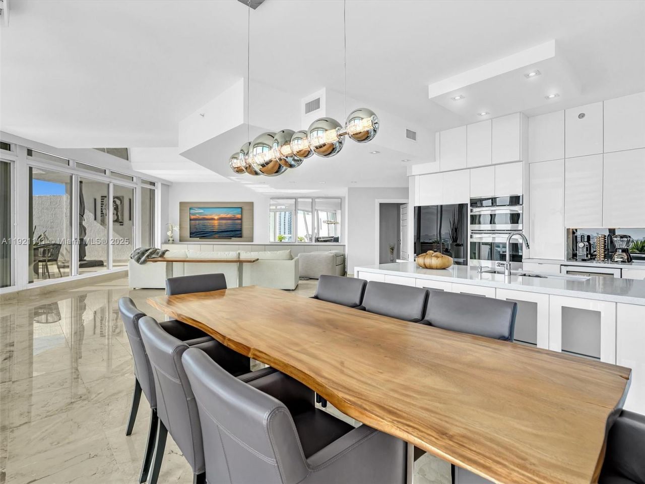 16500 Collins Ave, Unit PH54, Sunny Isles Beach, FL 33160 Photo