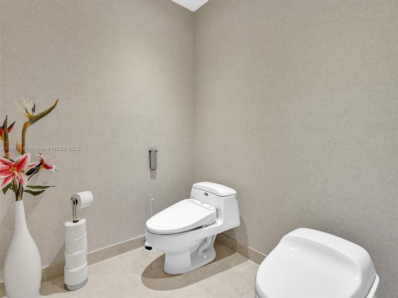 16500 Collins Ave, Unit PH54, Sunny Isles Beach, FL 33160 Photo