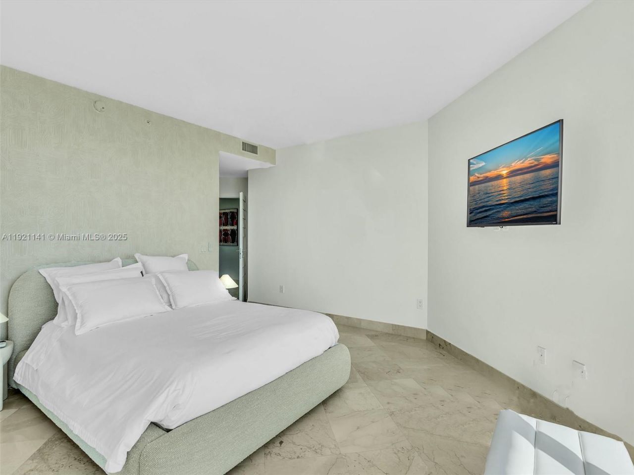 16500 Collins Ave, Unit PH54, Sunny Isles Beach, FL 33160 Photo