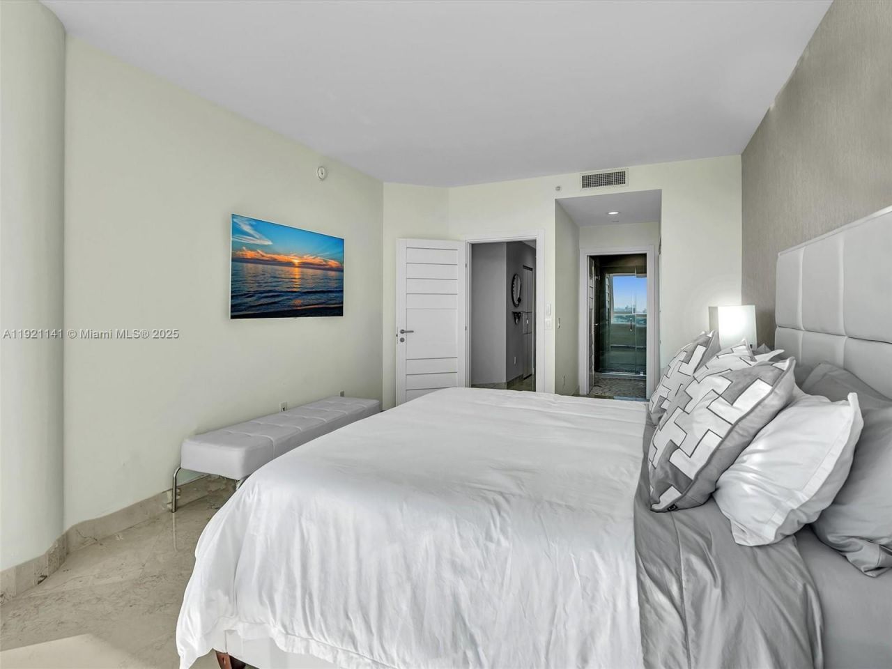 16500 Collins Ave, Unit PH54, Sunny Isles Beach, FL 33160 Photo