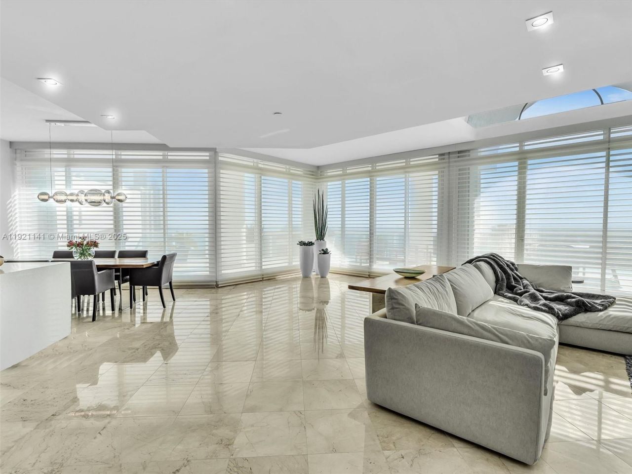 16500 Collins Ave, Unit PH54, Sunny Isles Beach, FL 33160 Photo