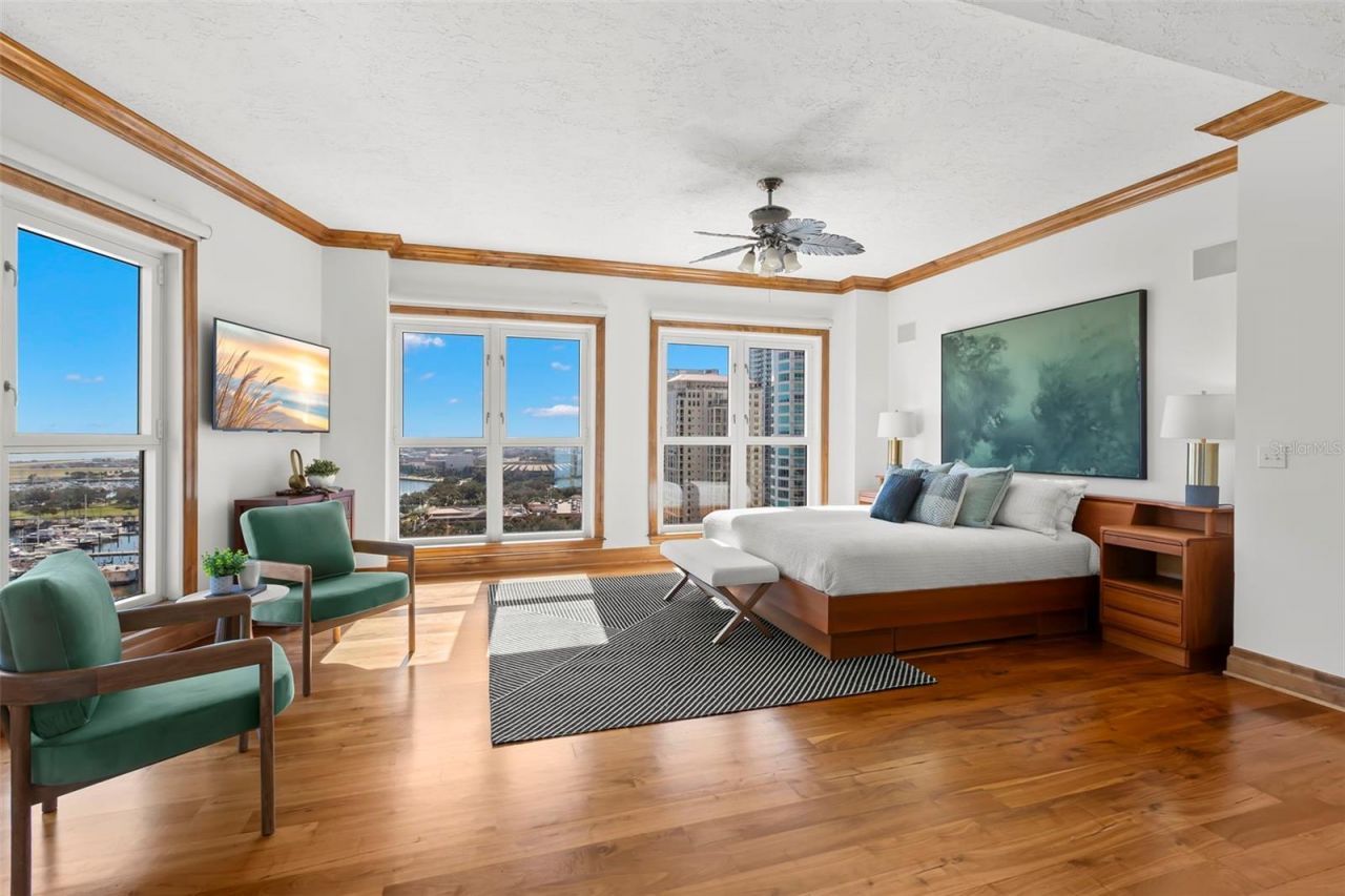 288 Beach Drive Ne, Unit PH-2A, Saint Petersburg, FL 33701 Photo