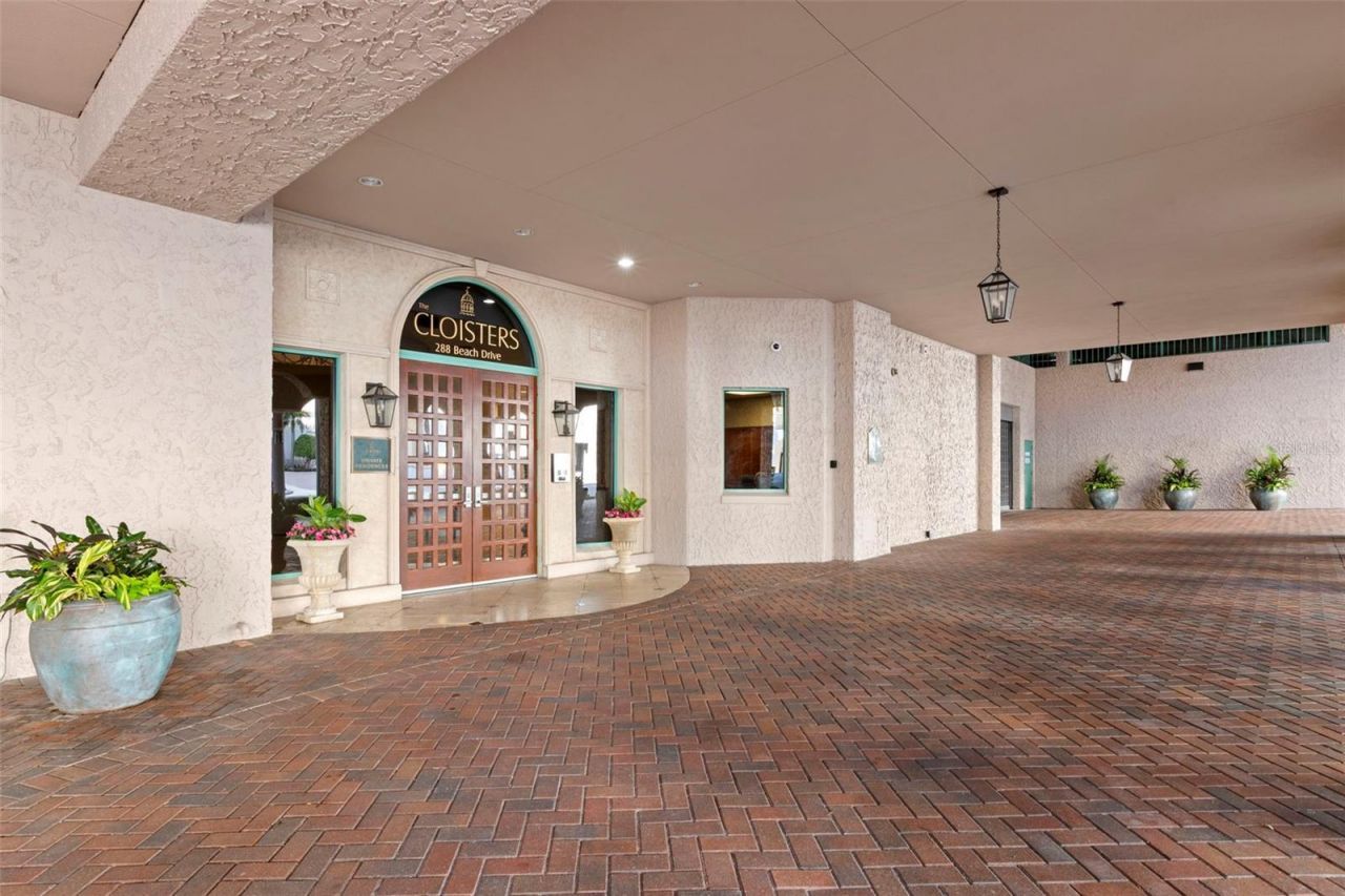 288 Beach Drive Ne, Unit PH-2A, Saint Petersburg, FL 33701 Photo
