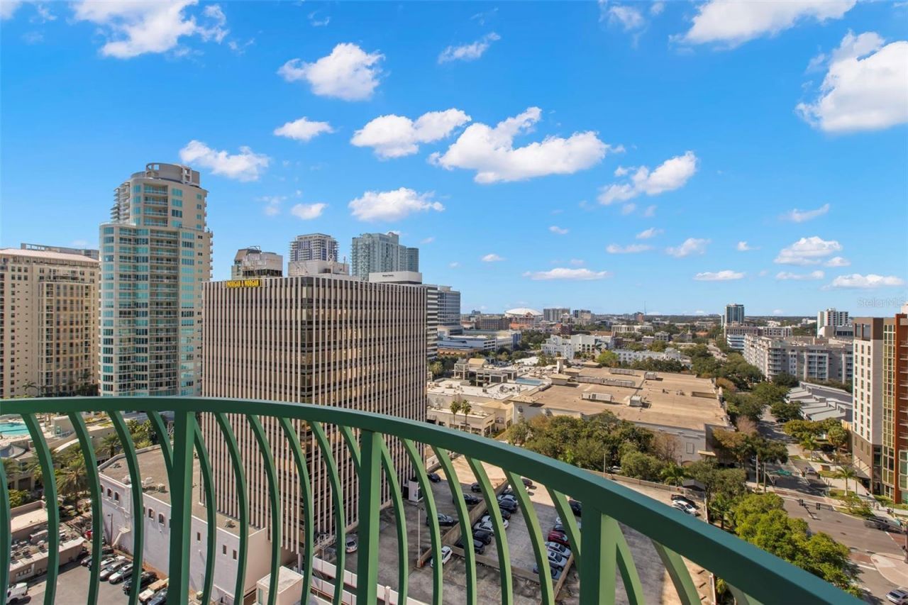 288 Beach Drive Ne, Unit PH-2A, Saint Petersburg, FL 33701 Photo