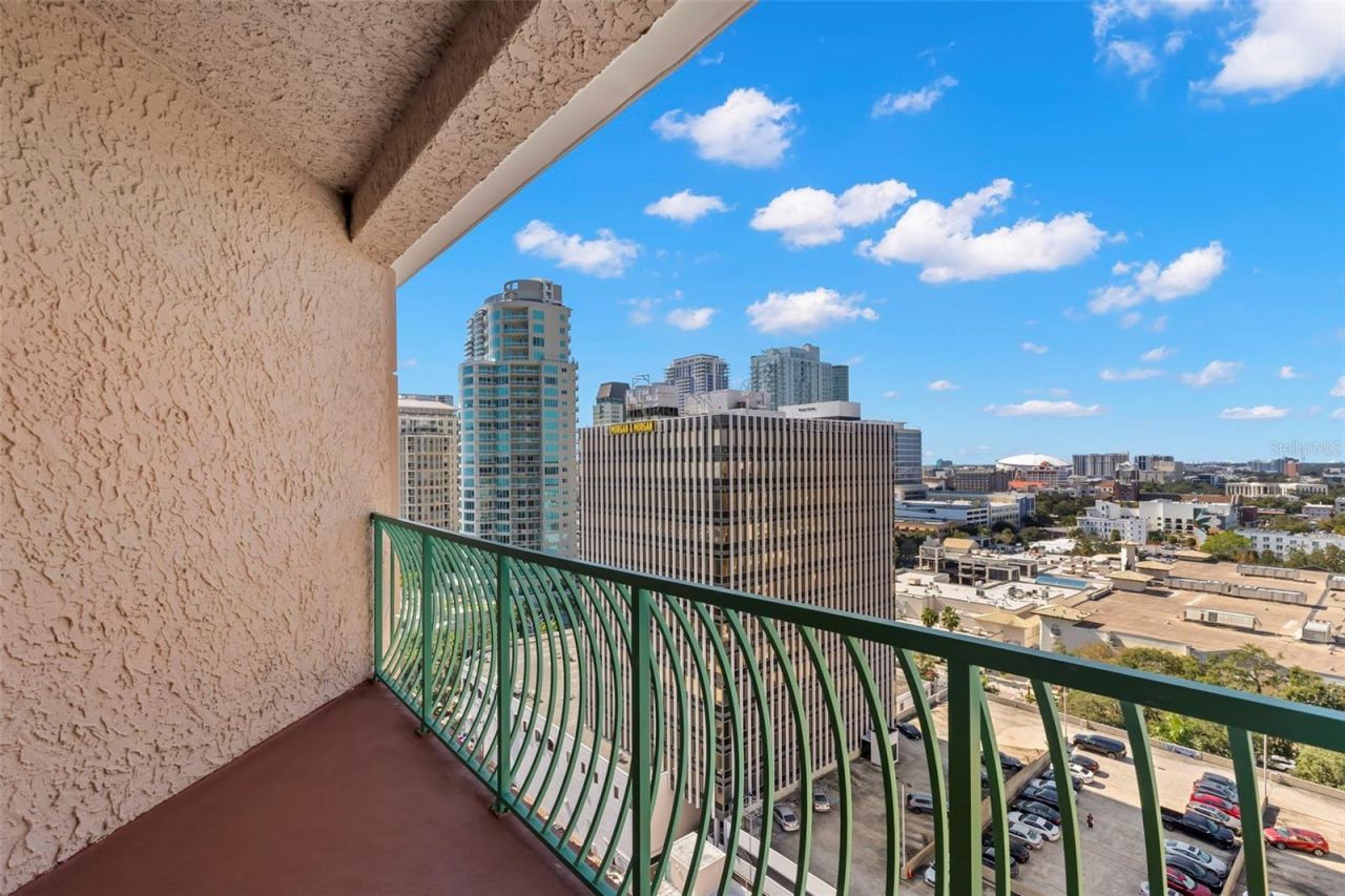 288 Beach Drive Ne, Unit PH-2A, Saint Petersburg, FL 33701 Photo