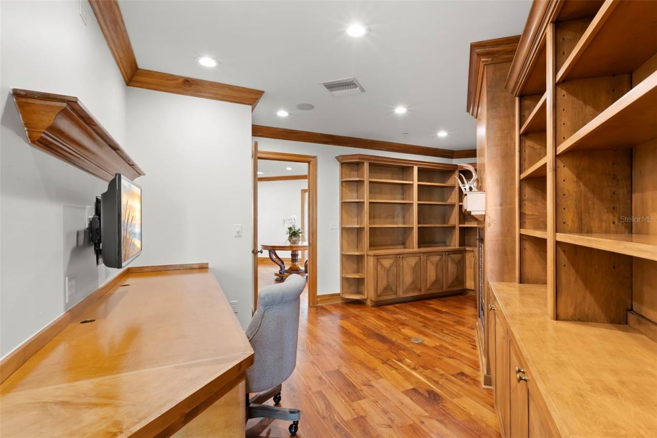 288 Beach Drive Ne, Unit PH-2A, Saint Petersburg, FL 33701 Photo