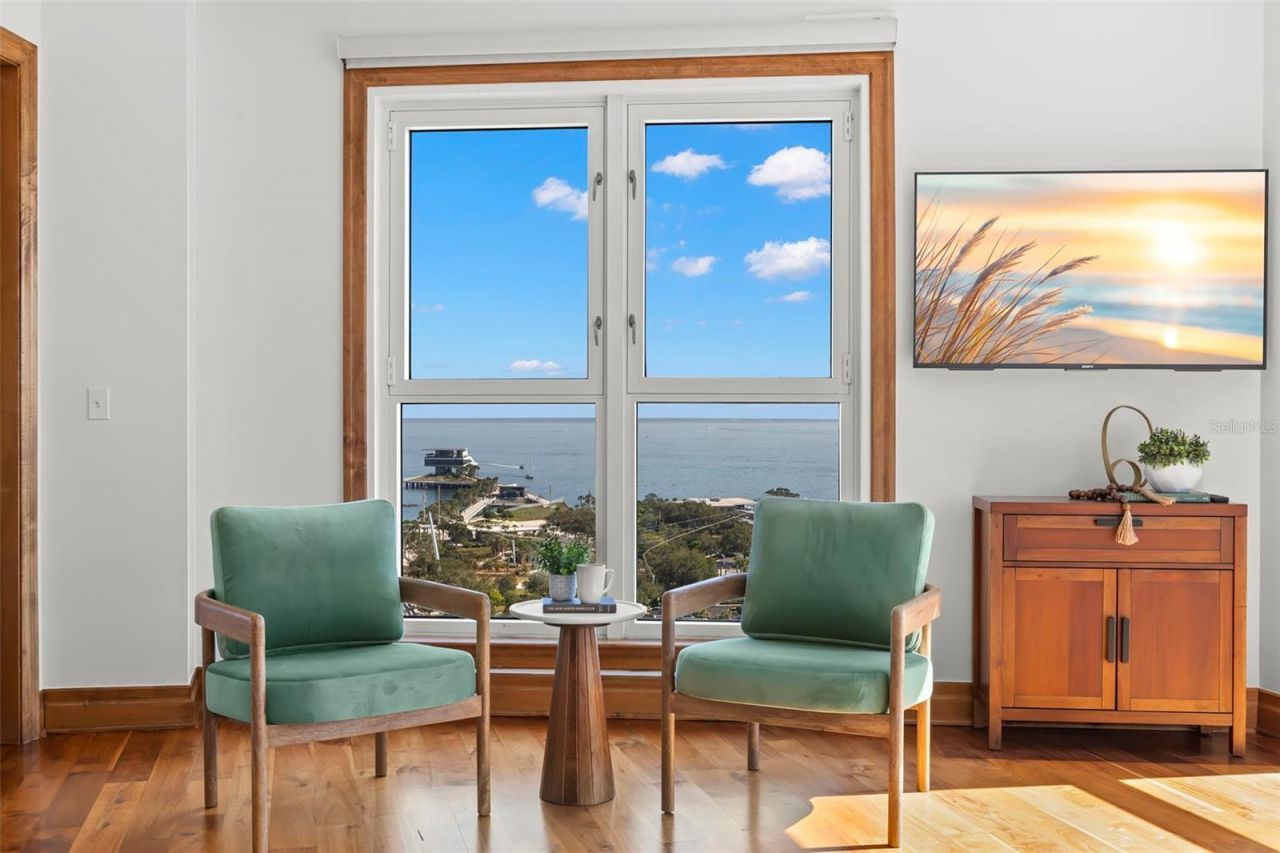 288 Beach Drive Ne, Unit PH-2A, Saint Petersburg, FL 33701 Photo