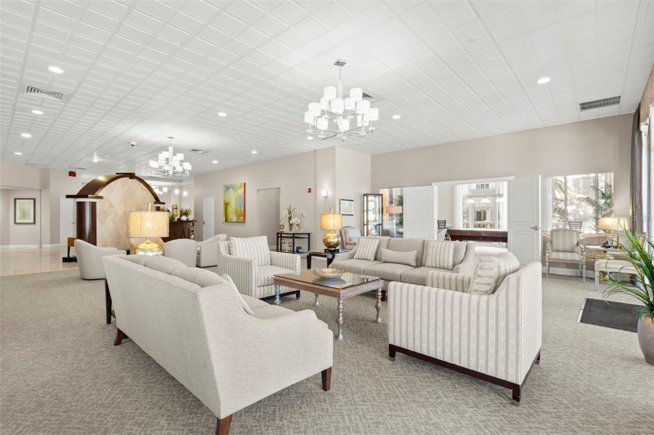 288 Beach Drive Ne, Unit PH-2A, Saint Petersburg, FL 33701 Photo