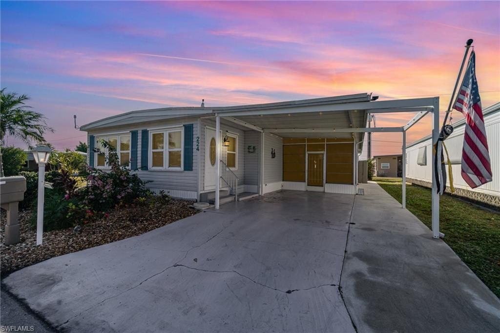 5508 Colonial Rd, North Fort Myers, FL 33917 Photo