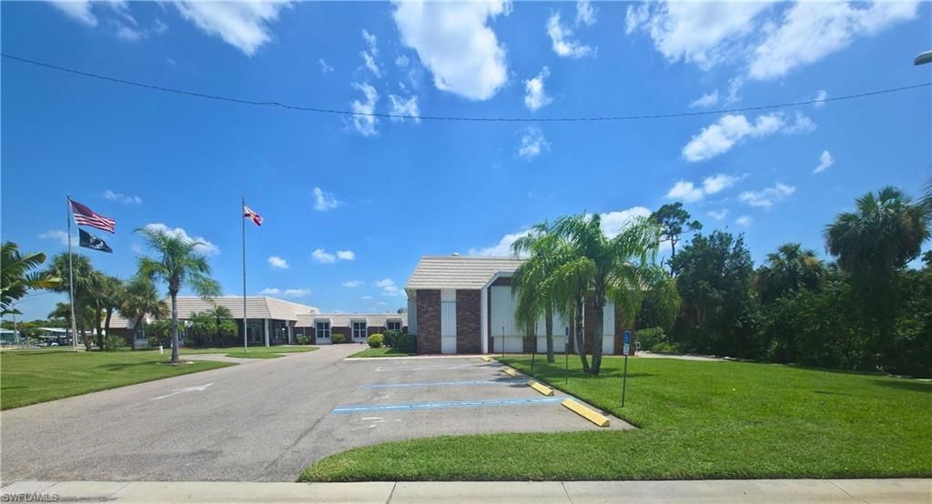 5508 Colonial Rd, North Fort Myers, FL 33917 Photo