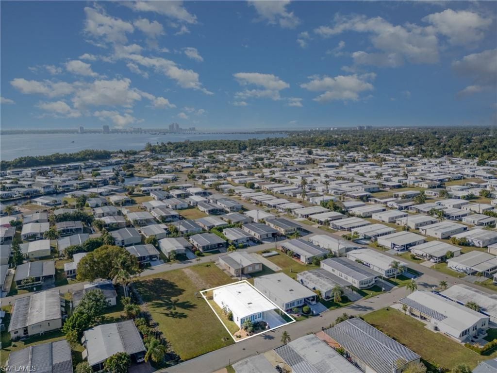 5508 Colonial Rd, North Fort Myers, FL 33917 Photo