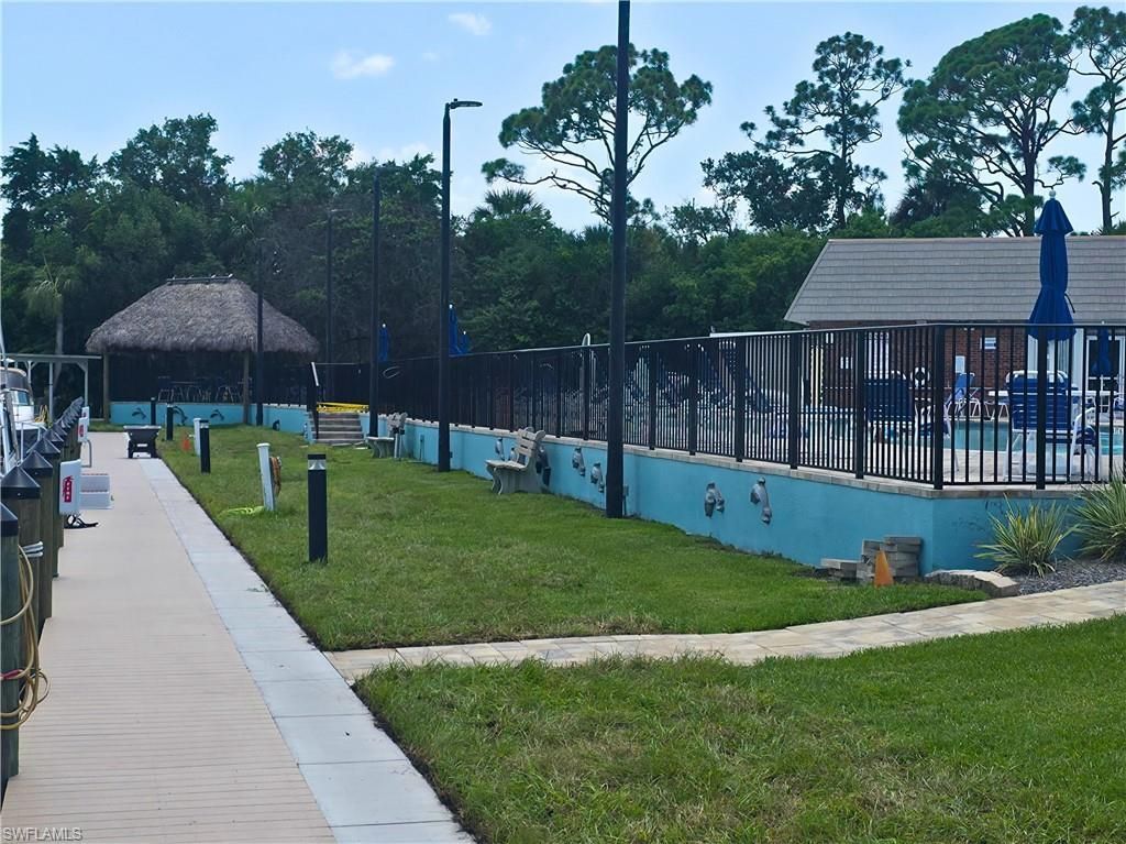 5508 Colonial Rd, North Fort Myers, FL 33917 Photo