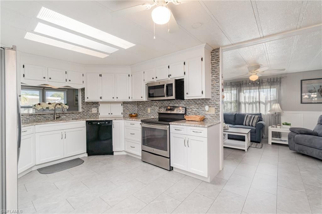 5508 Colonial Rd, North Fort Myers, FL 33917 Photo