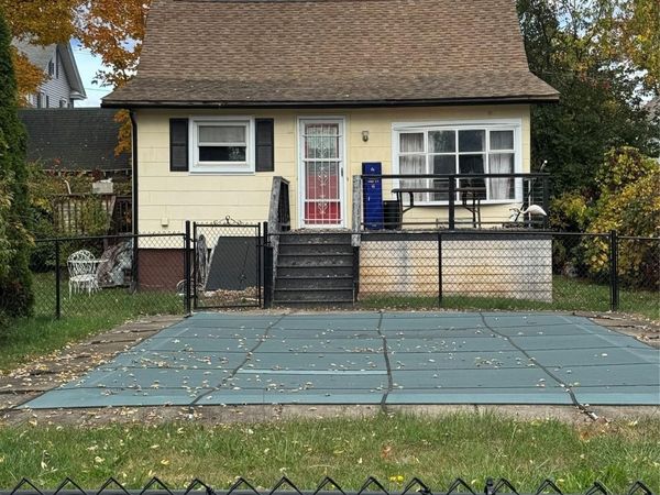 8 E Marie Street, Hudson, NY 12534