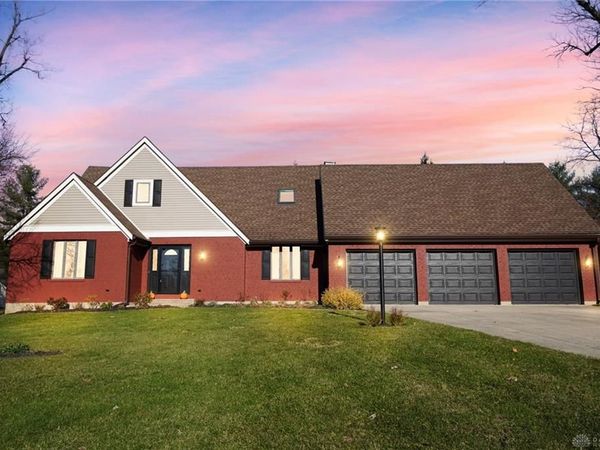 624 Aberfelda Drive, Springfield, OH 45504