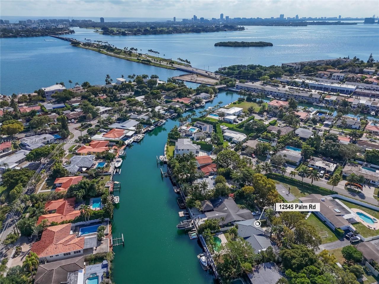 12545 Palm Rd, North Miami, FL 33181 Photo