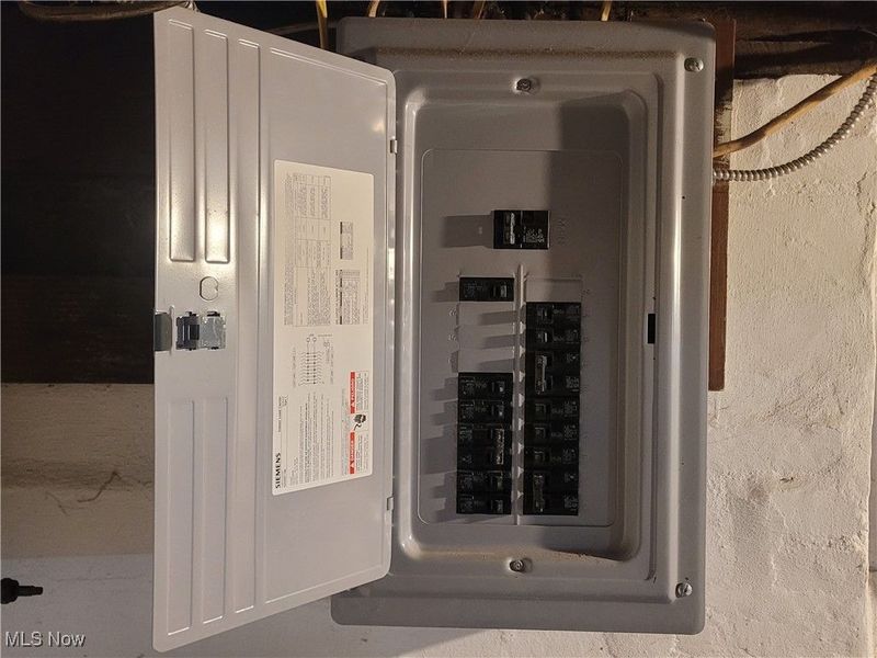 11808 Jesse Avenue, Cleveland, OH 44105 Photo 28