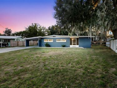 1505 FLORADEL AVENUE, LEESBURG, FL 34748