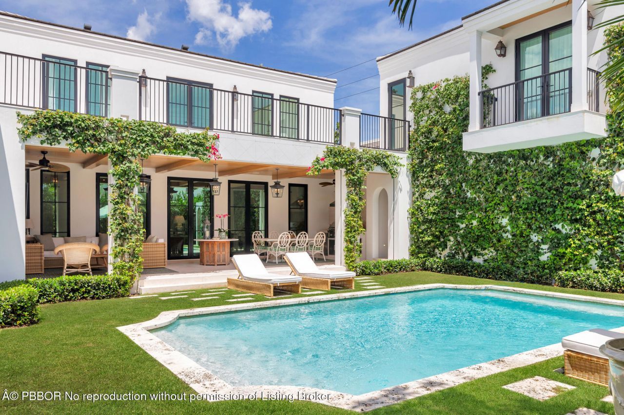 302 E Lakewood Road, West Palm Beach, FL 33405 Photo