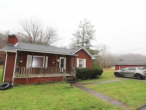 15822 KY 854, Rush, KY 41168