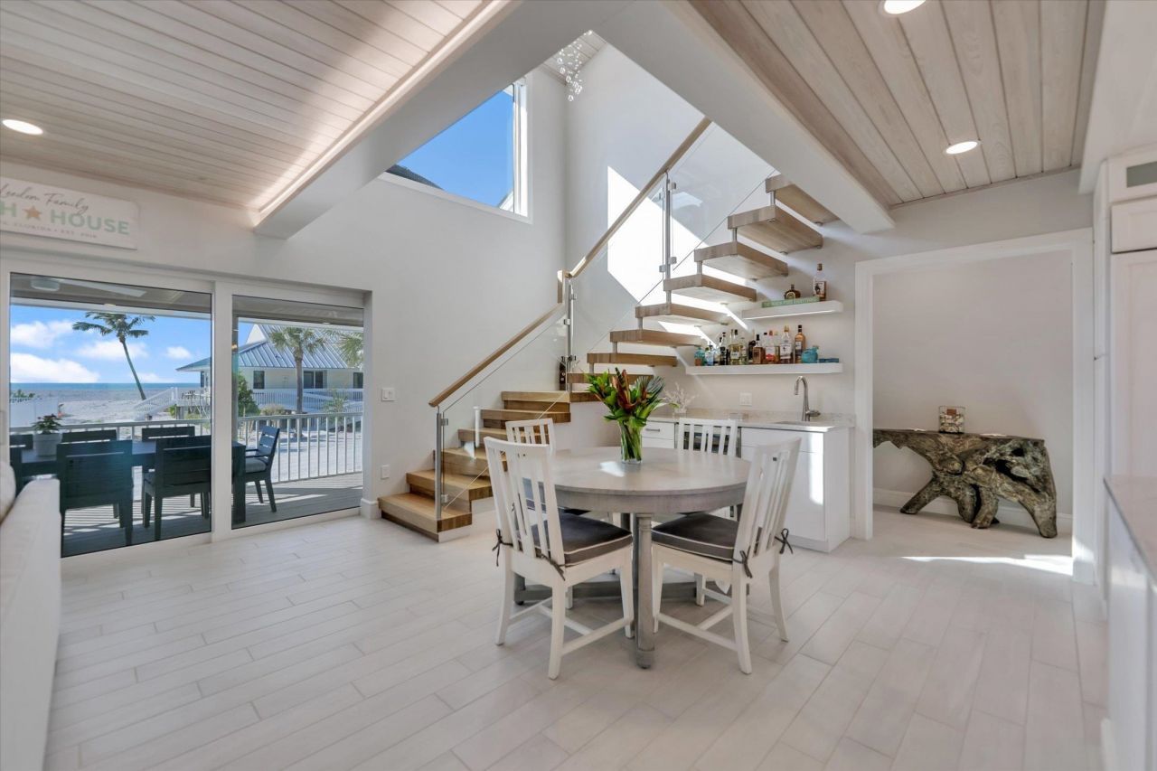 27 Beach Homes, Unit 27, Captiva, FL 33924 Photo
