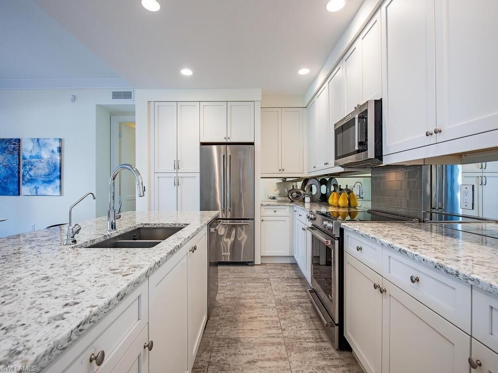 1030 3rd Ave S, Unit 208, Naples, FL 34102 Photo