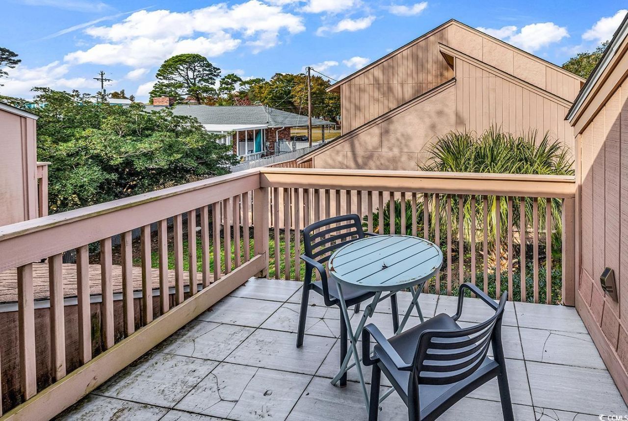 305 21st Ave. S Photo 22