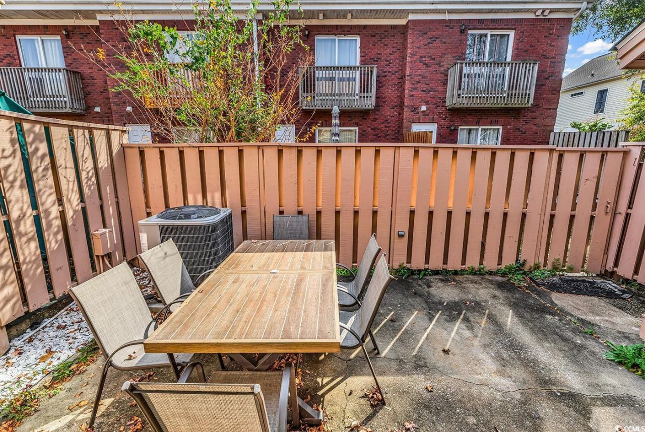 305 21st Ave. S Photo 23