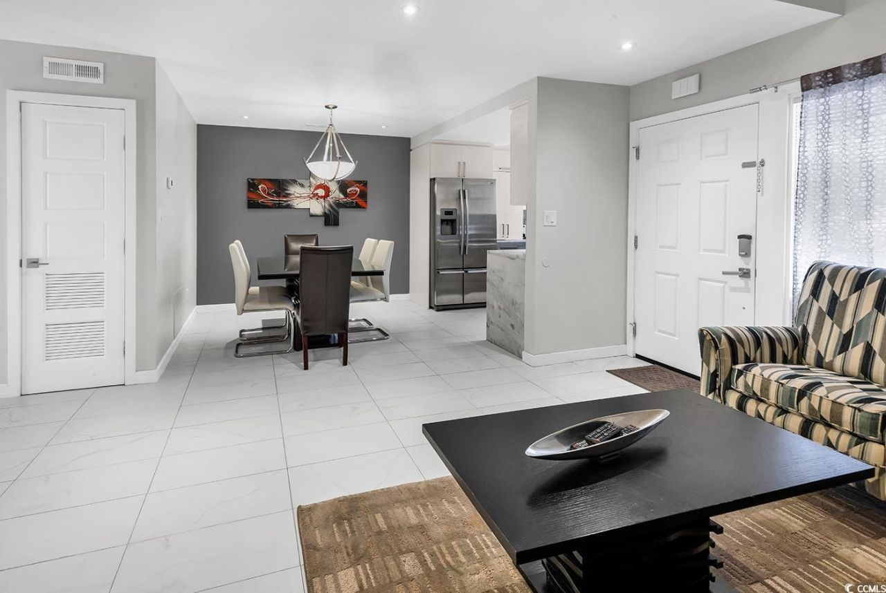 305 21st Ave. S Photo 6