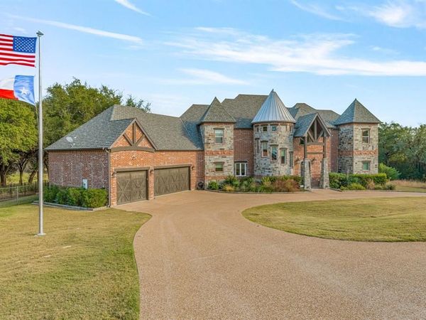 19069 Lakeview Court, Whitney, TX 76692