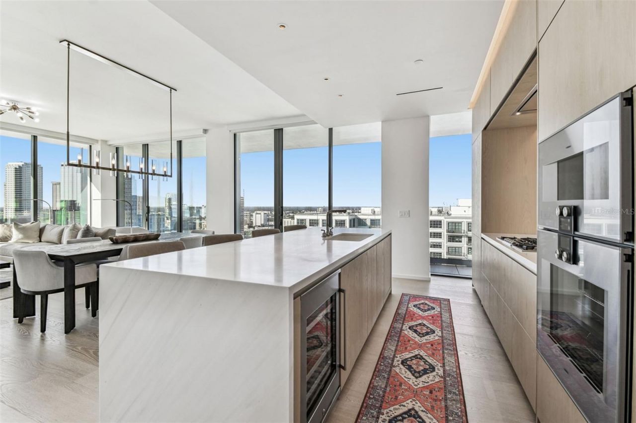 1000 Water Street, Unit 2202, Tampa, FL 33602 Photo