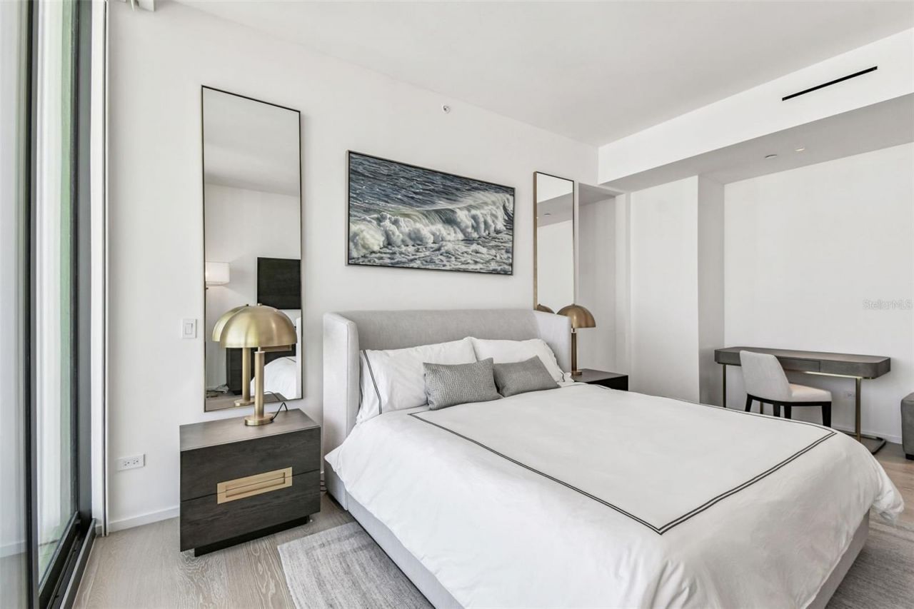 1000 Water Street, Unit 2202, Tampa, FL 33602 Photo