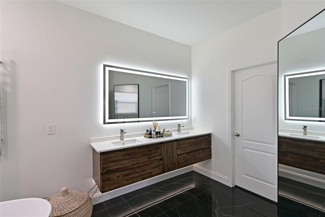 2811 130th Avenue E, Parrish, FL 34219 Photo