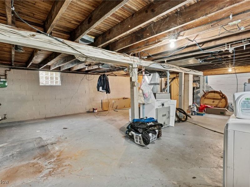 640 Plainfield Road, Akron, OH 44312 Photo 17