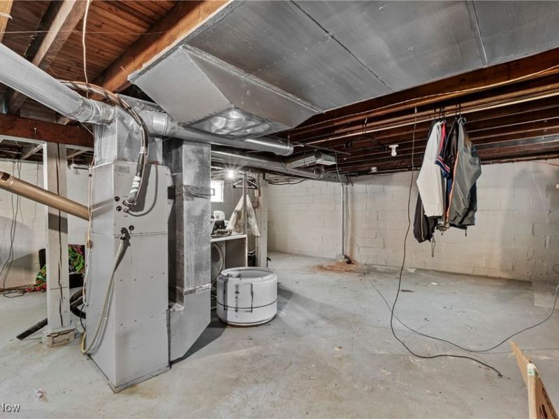 640 Plainfield Road, Akron, OH 44312 Photo 18