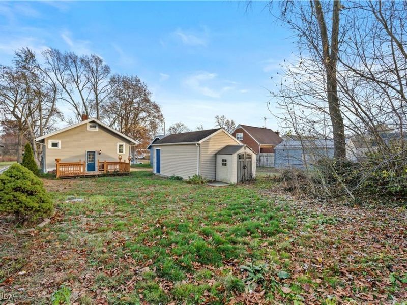 640 Plainfield Road, Akron, OH 44312 Photo 22