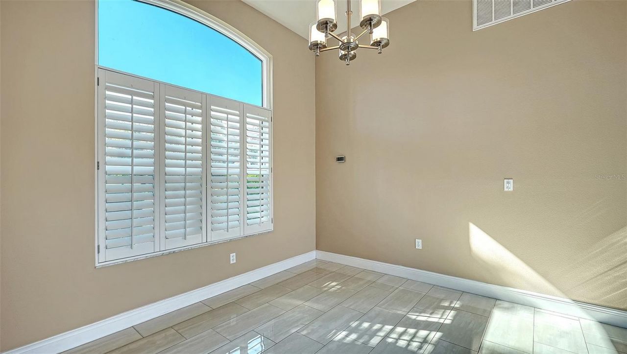 5531 Downham Meadows, Sarasota, FL 34235 Photo