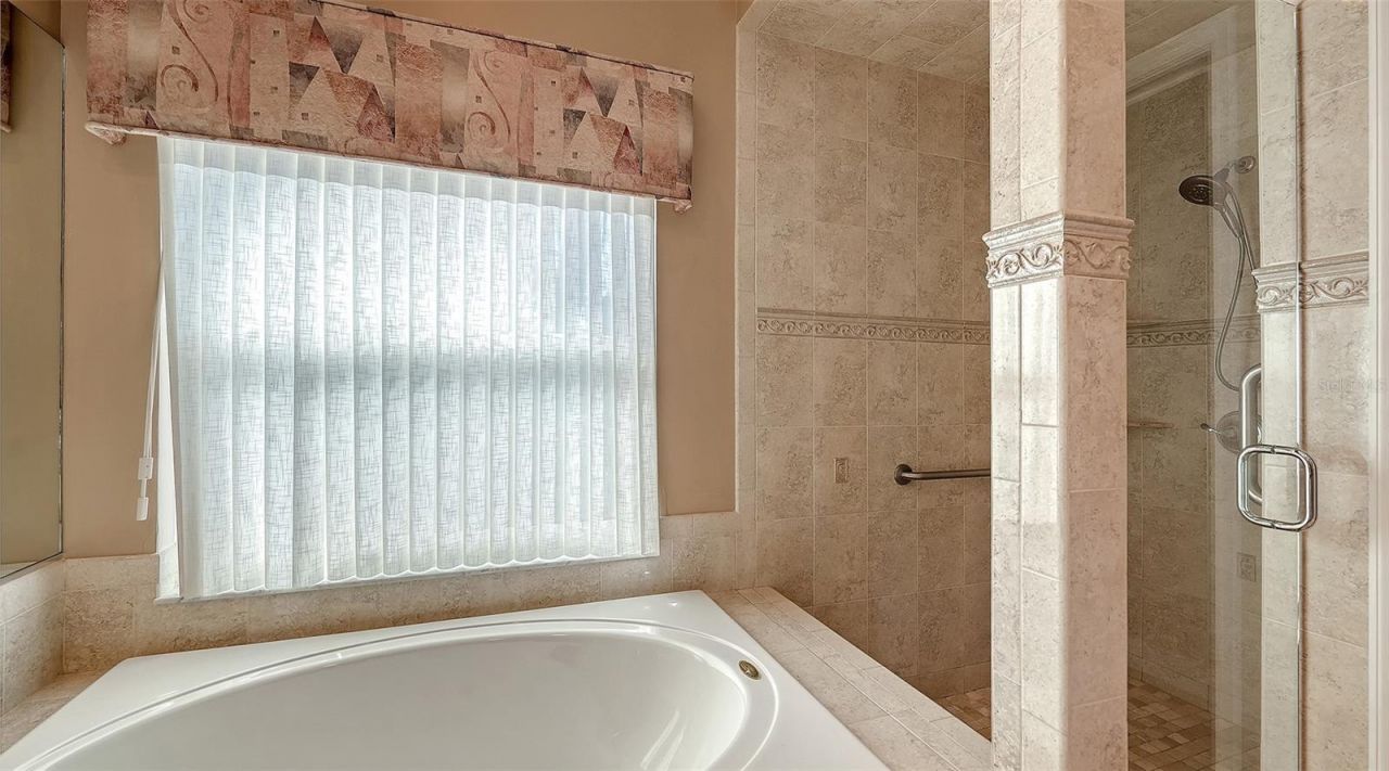 5531 Downham Meadows, Sarasota, FL 34235 Photo