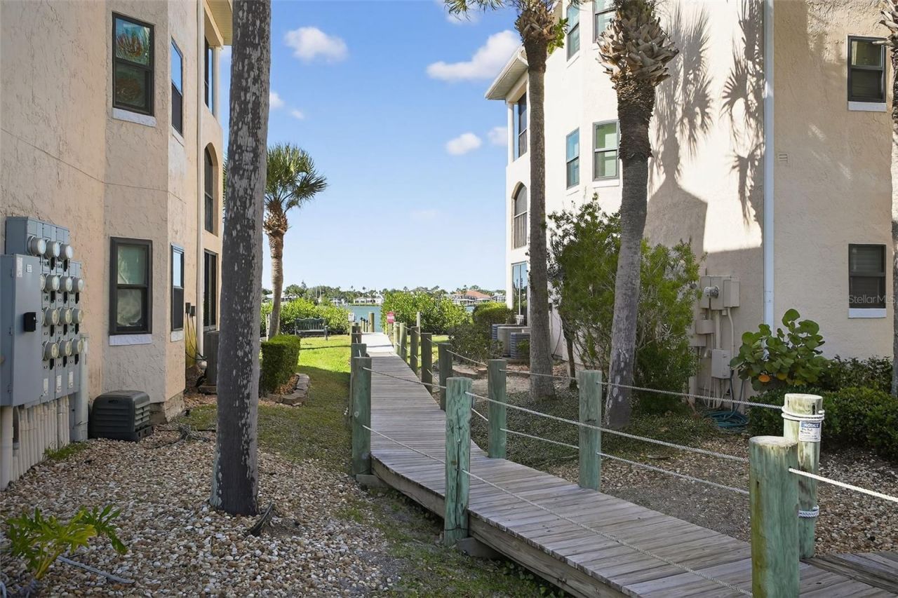 434 Bouchelle Drive, Unit 304, New Smyrna Beach, FL 32169 Photo