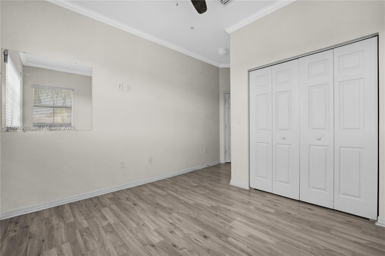 10870 NW 88th Ter, Unit 227, Doral, FL 33178 Photo