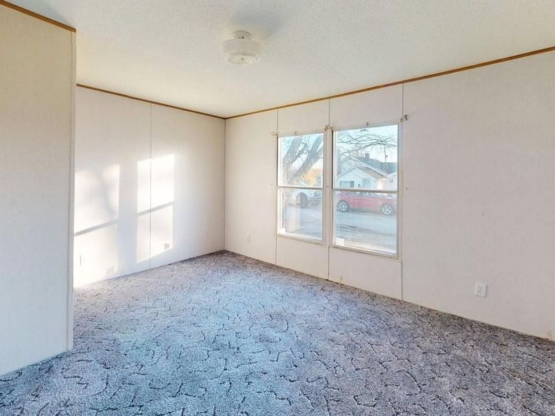 17 S Nixon Avenue, Peebles, OH 45660 Photo 9