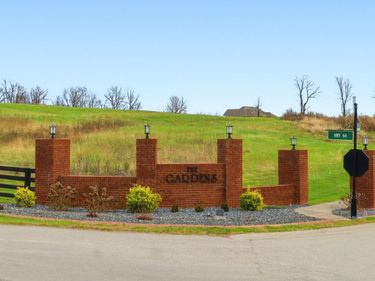 1015 Green Garden , Lawrenceburg, KY 40342